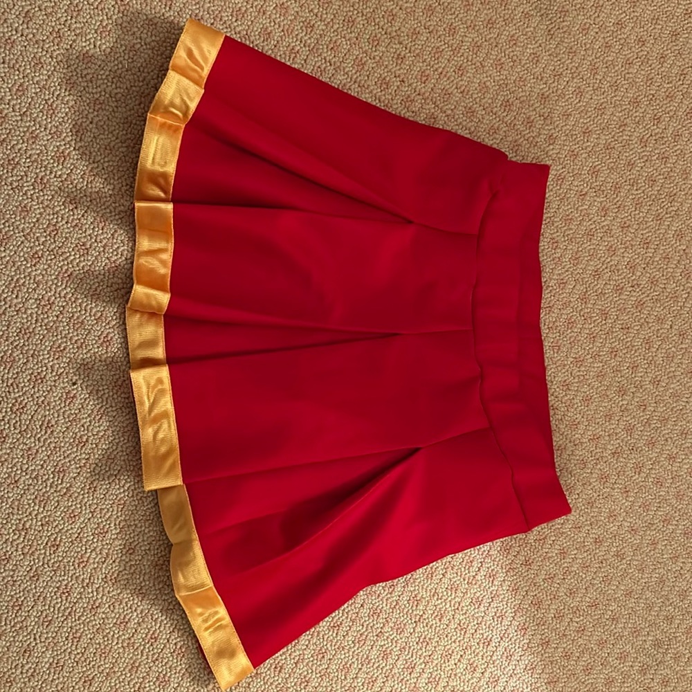 Red skirt